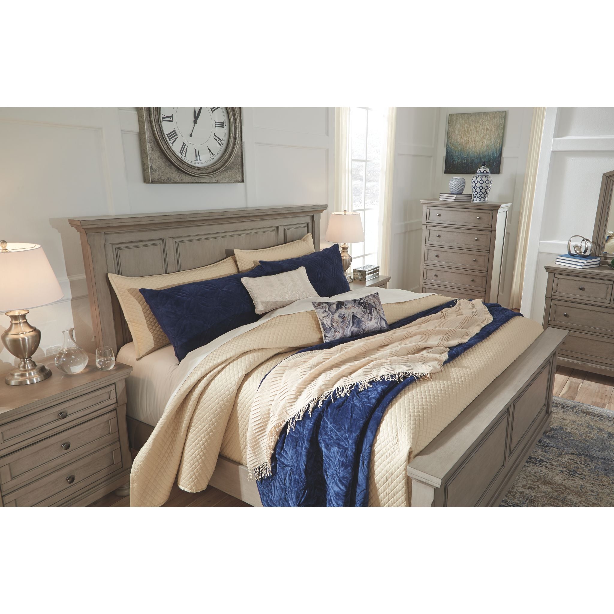 Lettner Chest - Light Gray