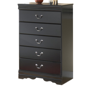 Huey Vineyard Chest