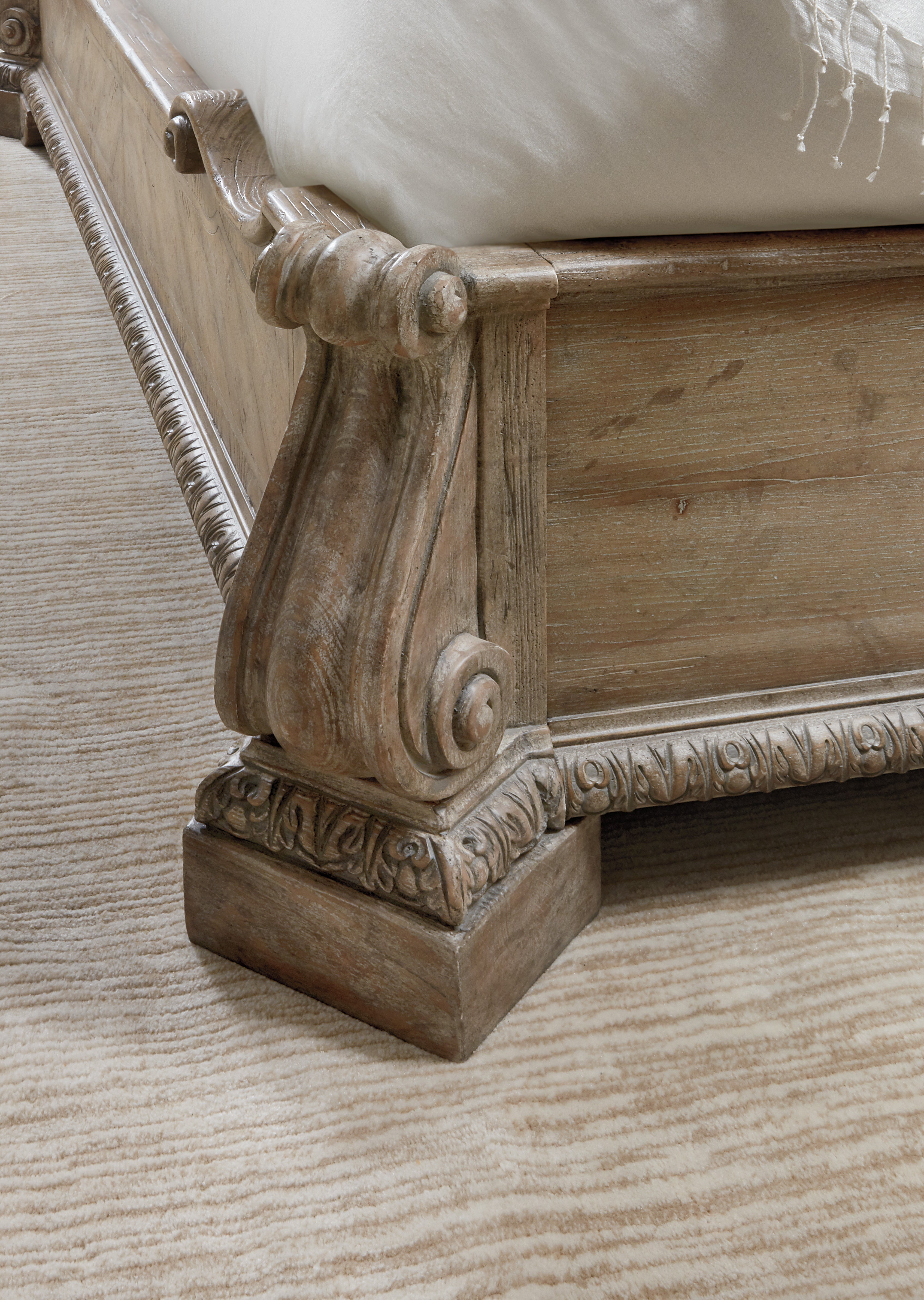 Castella King Panel Bed | Hooker Furniture - 5878-90266-80